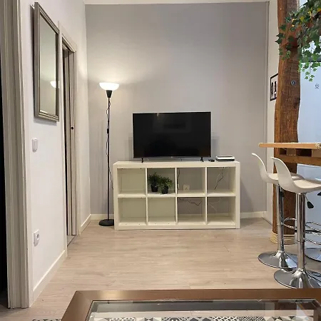 Bonito Apartamento Junto A La Plaza Mayor Madrid Exterior photo
