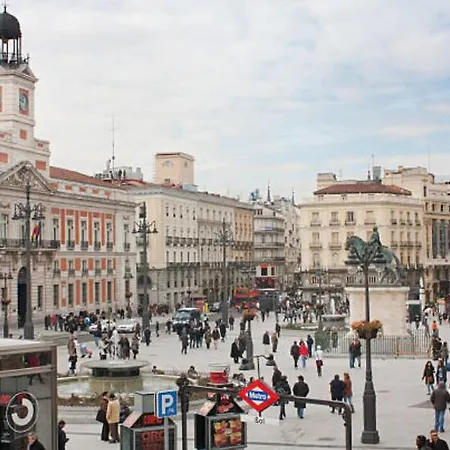 Bonito Apartamento Junto A La Plaza Mayor Madrid Exterior photo